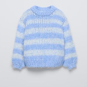Blue and White Striped Girls Sweater.
Zara. NWT. 3 years.